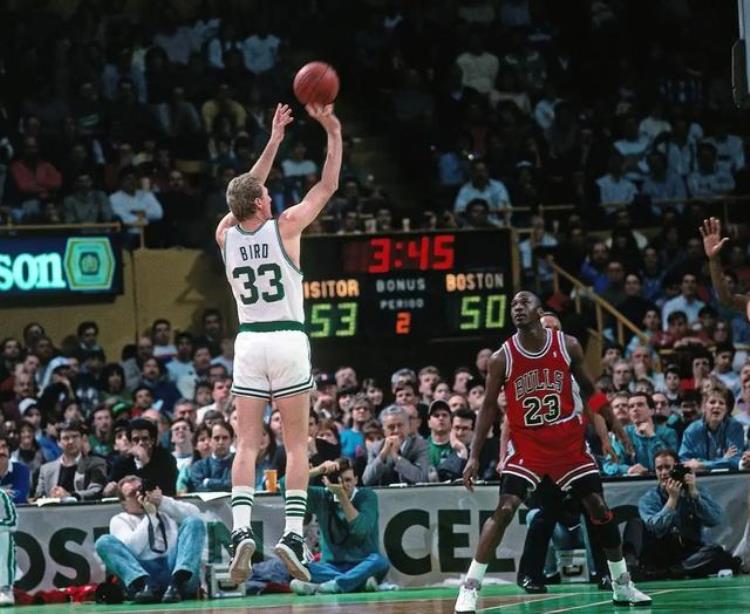旱的旱死NBA各队MVP排行8队0MVP绿军10次登顶老詹填两队空白