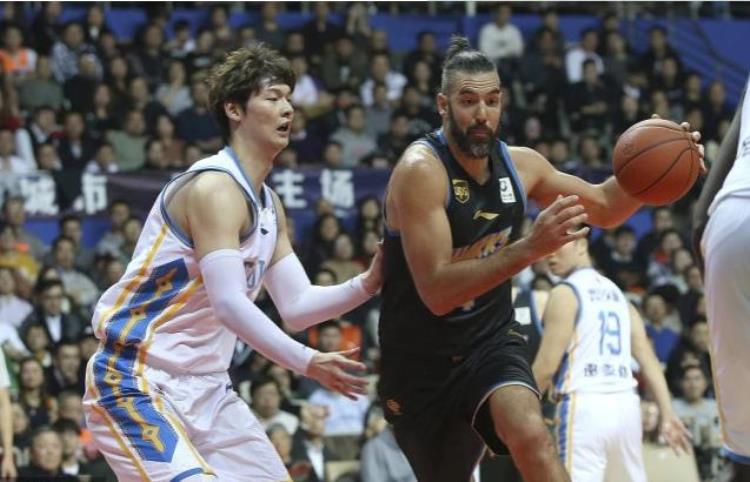 一文看懂CBA工资帽与NBA工资帽的异同以及其所带来的影响