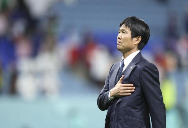 日本足球主教练森保一「森保一连任日本男足主教练」