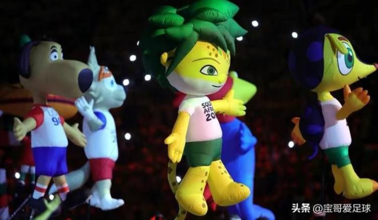 世界杯开幕式摩根弗里曼主持田柾国献唱历届世界杯吉祥物齐聚