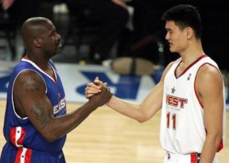 姚明是一直以来被国人低估的nba超级中锋嘛「姚明是一直以来被国人低估的NBA超级中锋」