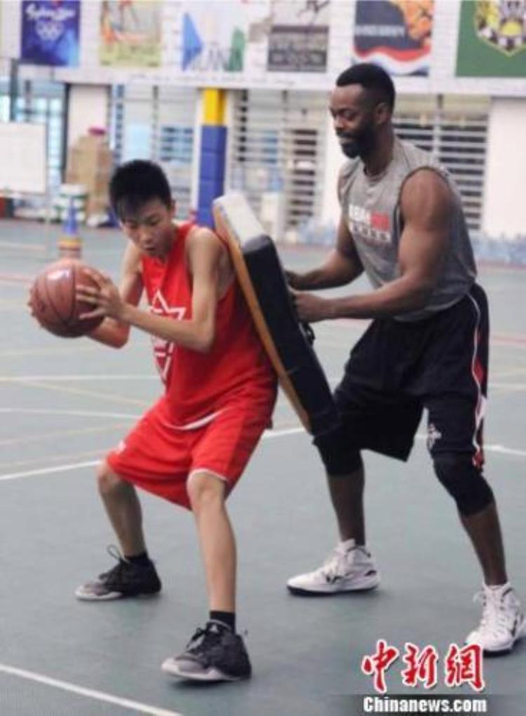 NBA姚明篮球训练营昆明免费选拔青少年球手