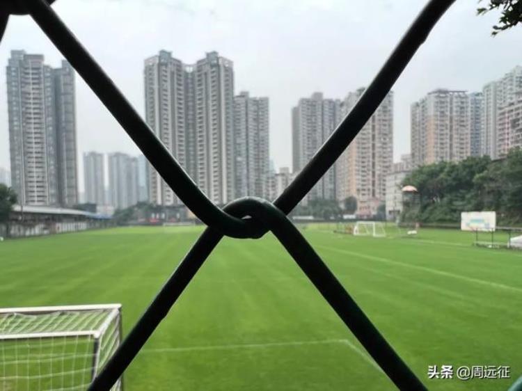 中国足球怎么了背后是富豪们的千亿浮塔