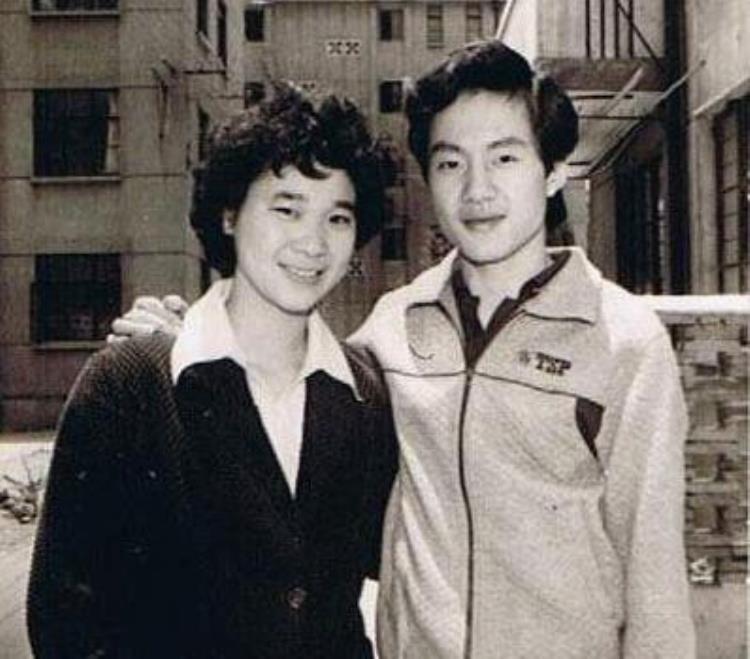 一代女乒奇才曹燕华与众不同的世界冠军培养过许昕很了不起