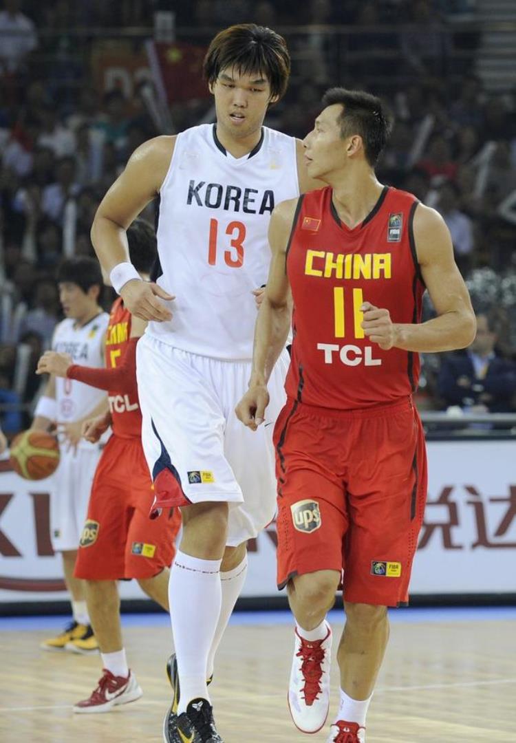韩国第一中锋叫板姚明「被韩国人誉为亚洲第一中锋NBA赛场四战姚明总共得5分」