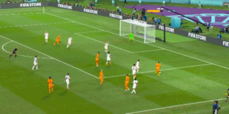 泪目戴着心脏除颤器踢世界杯的男人扛着荷兰打进了8强