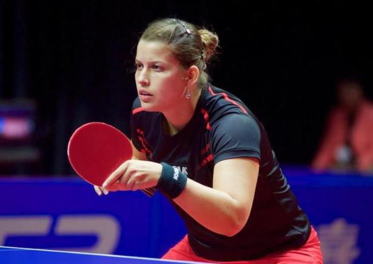 奥恰洛夫 乒乓球员「突发德国乒乓名将宣布退役奥恰洛夫她仍然是欧洲最好的球员」