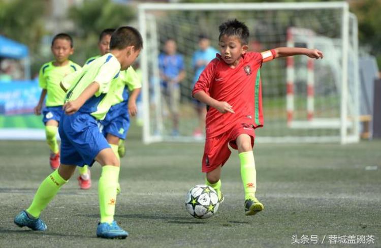 第二届全国少儿足球邀请赛温江开幕式「第二届全国少儿足球邀请赛温江开幕」