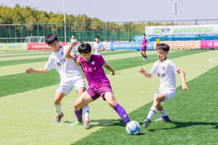 第一届中国青少年足球联赛(男子高中年龄段U17组)预选赛唐山赛区比赛在南湖正式开赛