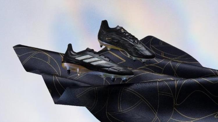 阿迪达斯足球鞋copa系列「阿迪达斯官网推出特别版战靴COPAPURE传承经典演绎传奇」