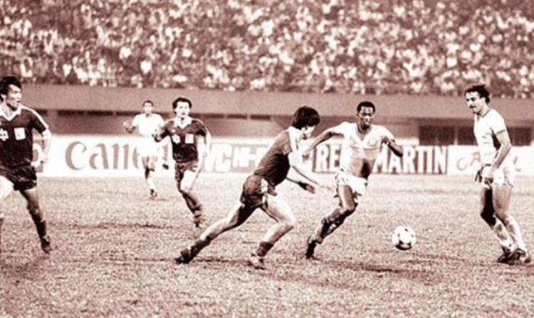 国足曾经的辉煌「38年前的今天中国足球也曾光芒万丈」