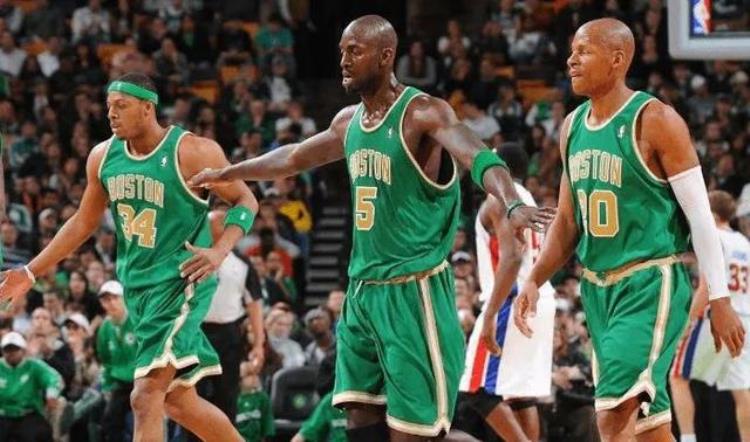 nba组成的三巨头有哪些「NBA组成的三巨头」