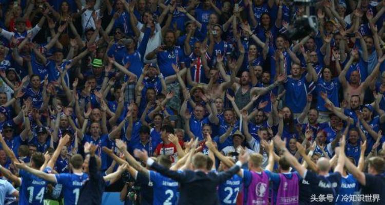 冰岛足球队庆祝动作「世界杯国家故事冰岛足球庆祝动作超可爱钓鱼上厕所全都有」