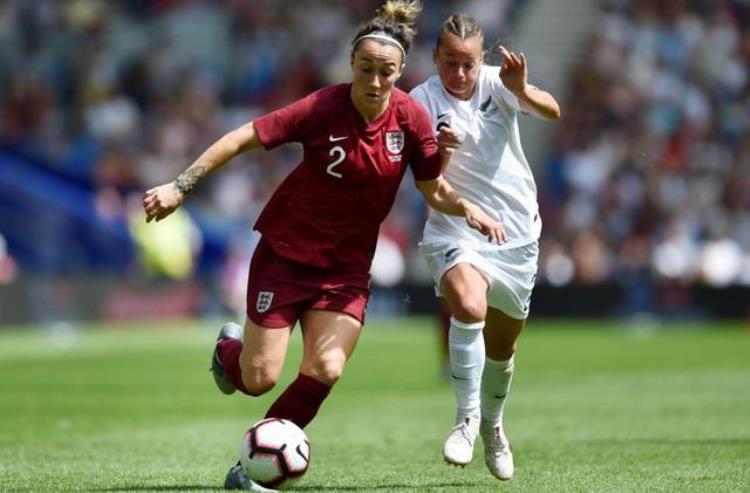 法媒评女足世界杯十大球星王霜上榜6届世界足球小姐得主领衔