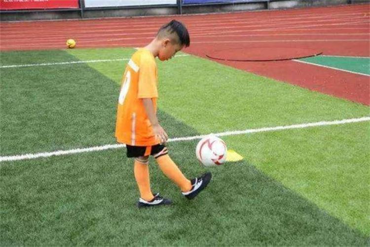 6岁孩童被教练米卢看中赞他是中国足球未来之星如今怎样了