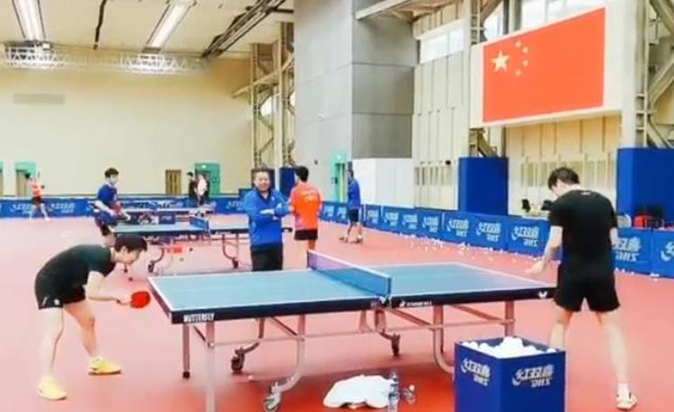 国乒热身赛性别大战,现在的孙颖莎与马龙比赛情况