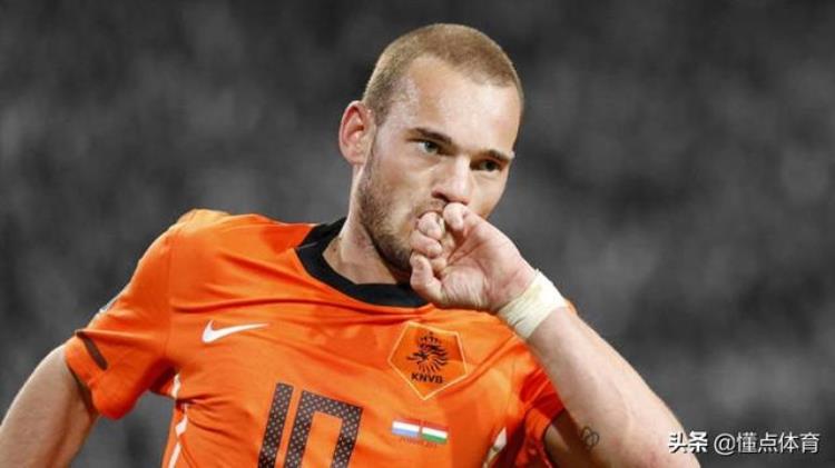荷兰队史最佳射手,范尼10场进球
