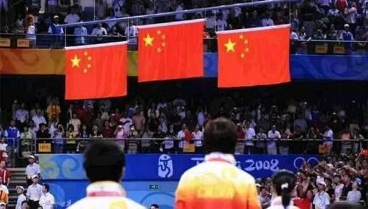 中国乒乓球有多强国际乒联为中国狂改9次规则里约赛场一半是中国人