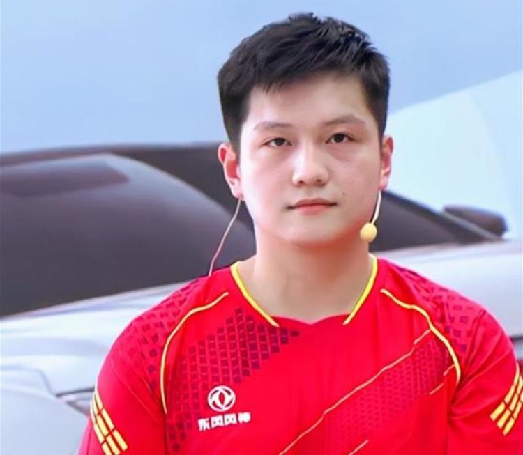 国乒前世界冠军预测奥运阵容樊振东必定参赛2位老将仍有机会