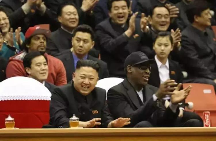 中国和朝鲜在韩国人捐建的体育馆打了一场比赛