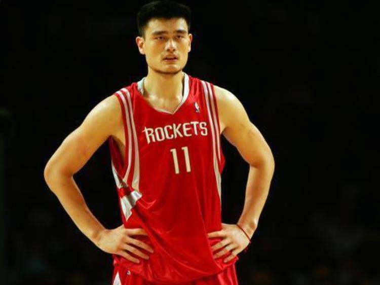 姚明对中国篮球的影响「理性分析姚明的出现对中国男篮的发展到底是好是坏」