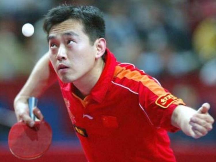 孔令辉是世界乒乓球大满贯的获得者,王励勤三夺世乒赛冠军