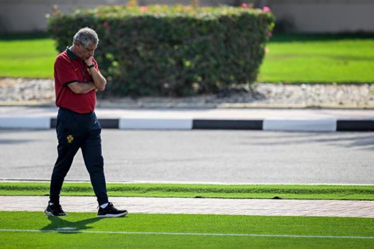 葡萄牙对阵卡塔尔小组赛「外代二线卡塔尔世界杯葡萄牙队备战四分之一决赛」