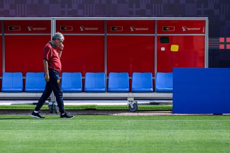 葡萄牙对阵卡塔尔小组赛「外代二线卡塔尔世界杯葡萄牙队备战四分之一决赛」