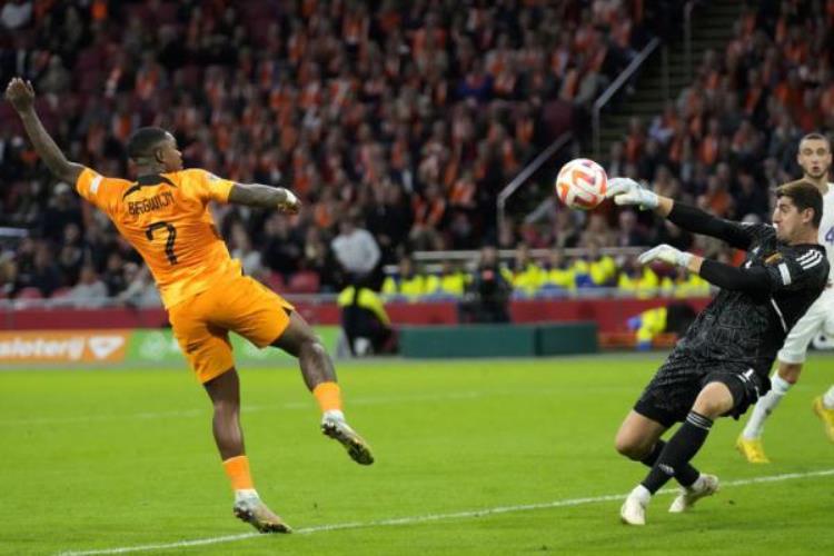 欧洲杯丹麦vs荷兰「欧国联综合荷兰一球小胜进四强法国0:2负丹麦」