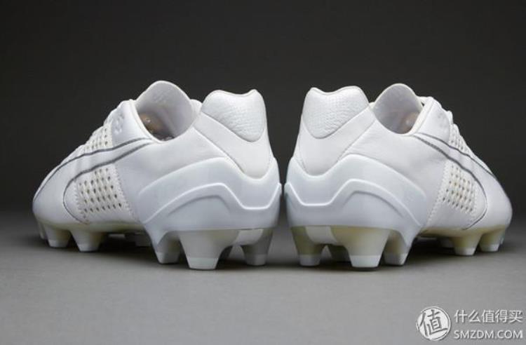 彪马king系列足球鞋「风尚百变风格永存PUMA彪马推出KingII2015冬季配色足球鞋」