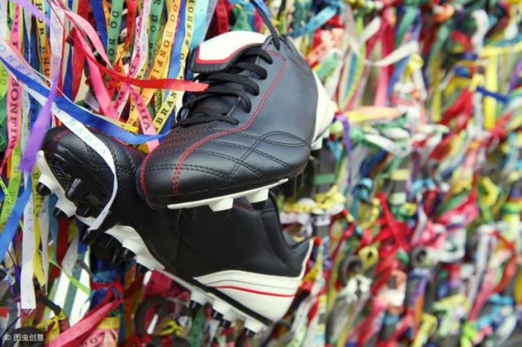 足球鞋配件选购教程让你的球鞋性能UP