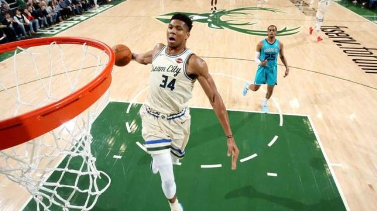 nba近十年状元榜眼探花「盘点NBA近十年状元排名只有4人守住位置多位探花成功逆袭」