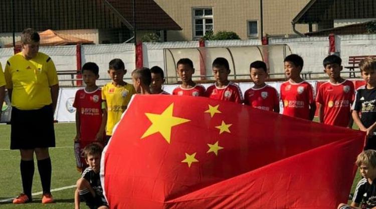 中国足球小将 董路「足球小将夺冠董路中国人踢不了传控但我们可以赢传控」