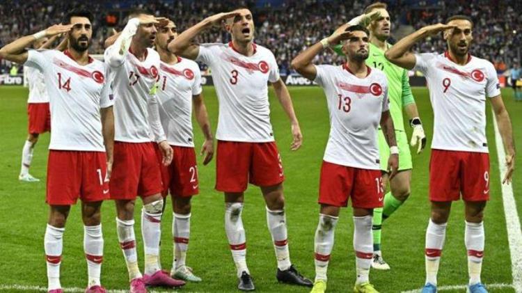 世预赛土耳其阵容「模拟历史最佳阵容世界杯揭幕战中国VS土耳其」