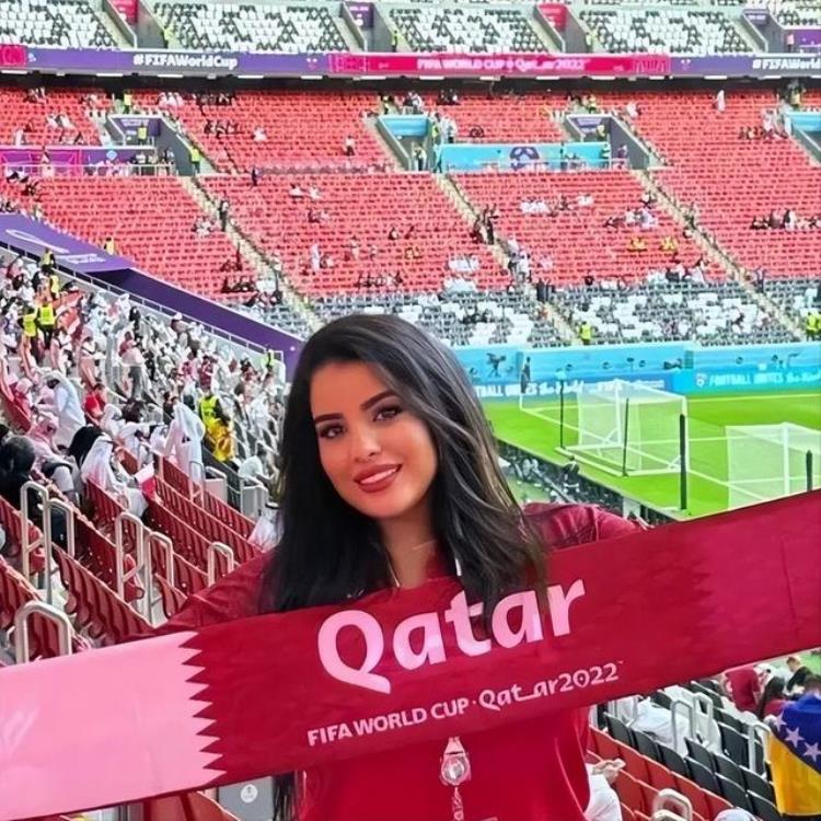 卡塔尔世界杯有女足吗「神仙颜值这届卡塔尔世界杯观众席上的女球迷你最喜欢哪一个」