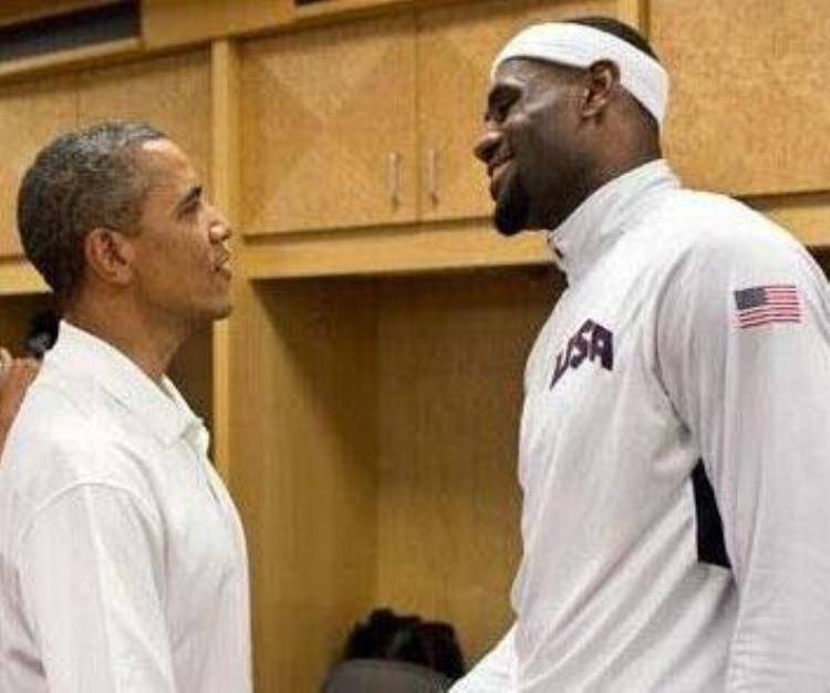 美国总统奥巴马玩篮球「总统爱篮球那些年奥巴马与NBA球星的同框画面」