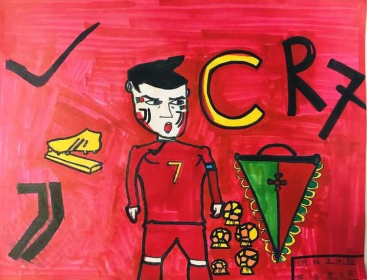 画的梅西在踢足球「足球学校孩子们画笔下的C罗梅西你可能没见过」