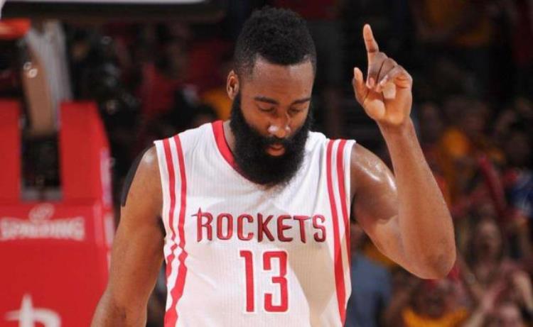 单场超过50分的nba球员「得分爆炸力盘点NBA单场50分次数最多的十大球星前三无争议」