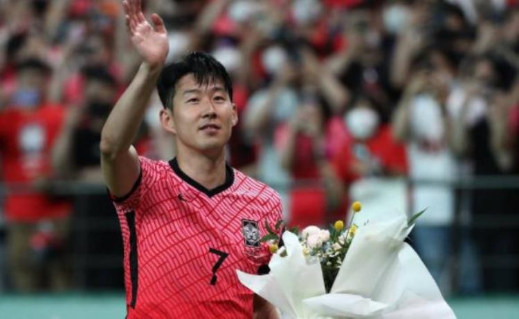 韩国队世界杯主力曝光中超两大旧将坐镇黄仁范领衔留洋双星冲锋