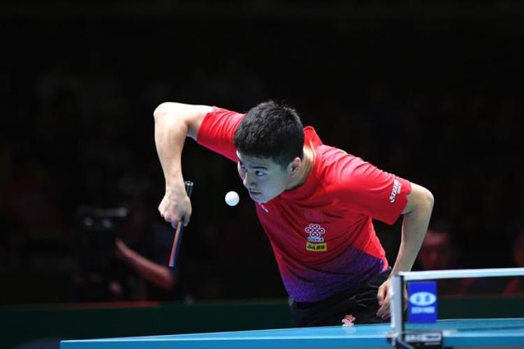 乒乓球团体世界杯男子决赛中国队夺冠