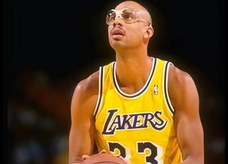 NBA至今各个时代最强阵容仅詹姆斯贾巴尔统治了两个时代