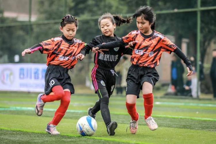 2021四川青少年足球比赛「2022年四川省青少年足球联赛开赛」
