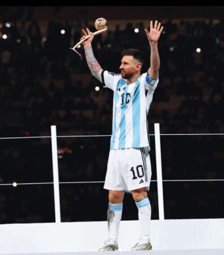 梅西带领阿根廷夺冠「阿根廷队世界杯夺冠梅西赛后发文非常感谢所有支持我的人」