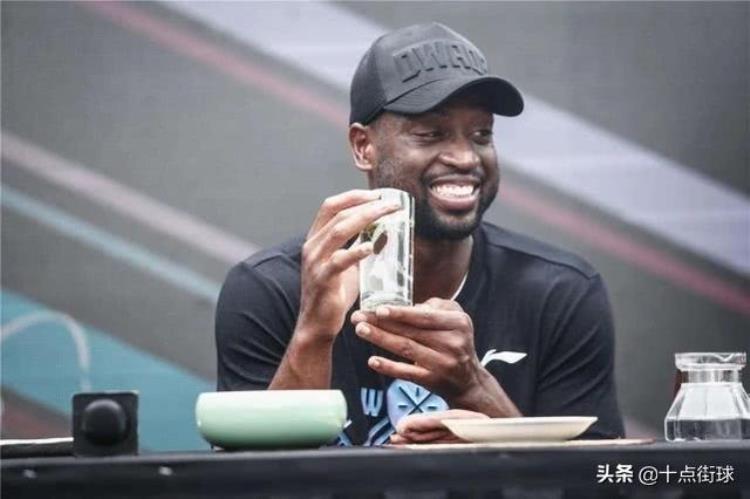 NBA文化误会韦德在中国KTV因看到西瓜大怒姚明说个词差点被殴
