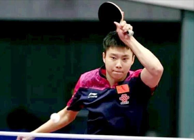 中国乒乓球队员剃过谁光头「太尴尬国乒一世界冠军被世界排名693位选手剃光头对手仅20岁」