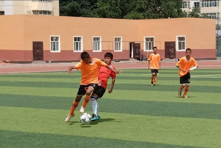 2019乌市校园足球联赛第一阶段顺利结束