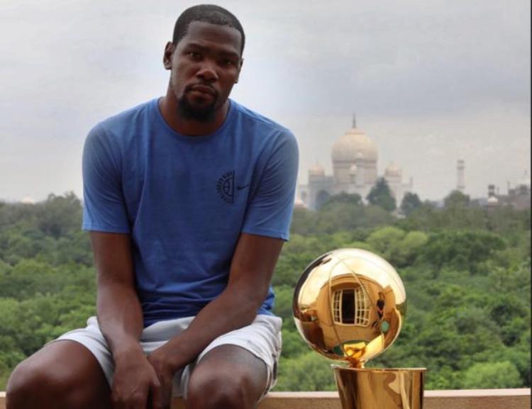 nba最具有影响力的巨星「NBA现役哪些球星影响力遍布全球翻遍联盟也就3人做到」