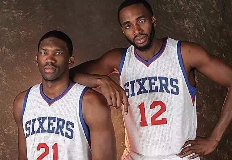 nba家族最有钱的球员「NBA球员谁的家族最厉害有皇室又有亿万富翁阿泰全家是狠角色」