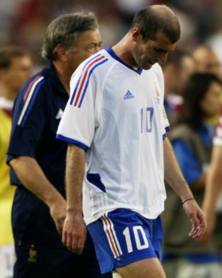 欧洲杯绝杀法国的球员「世界杯四大终极谜团德国人专克梅西英格兰被国足附体」