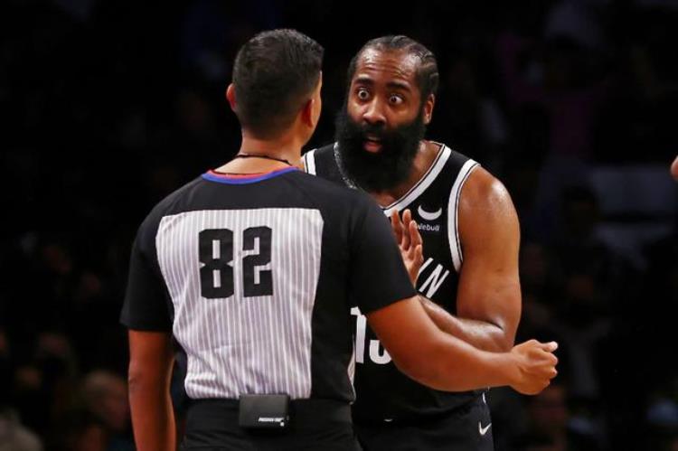 当NBA终于用上鹰眼既想解决判罚争议也想带来额外商机